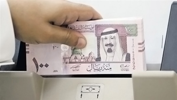 السعودية تسحب 70 مليار دولار  من استثماراتها في العالم 