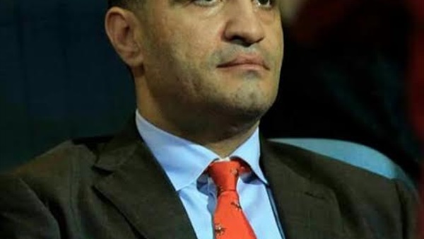 الفولي: إيفونا لعب غصب عن فتحي مبروك قدام الملعب المالي الفولي: إيفونا لعب غصب عن فتحي مبروك قدام الملعب المالي