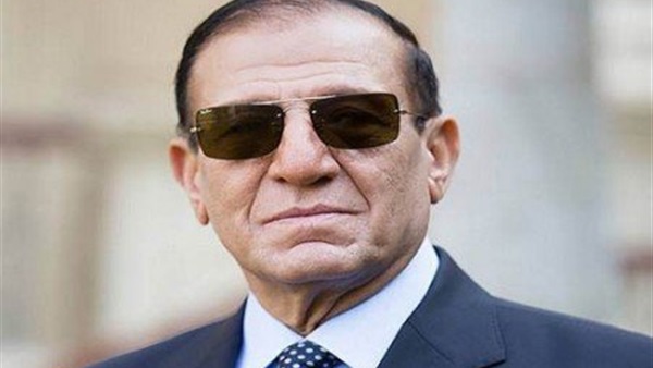 بالفيديو.. رئيس الأركان الأسبق يصل عزاء «هيكل» بالفيديو.. رئيس الأركان الأسبق يصل عزاء «هيكل»