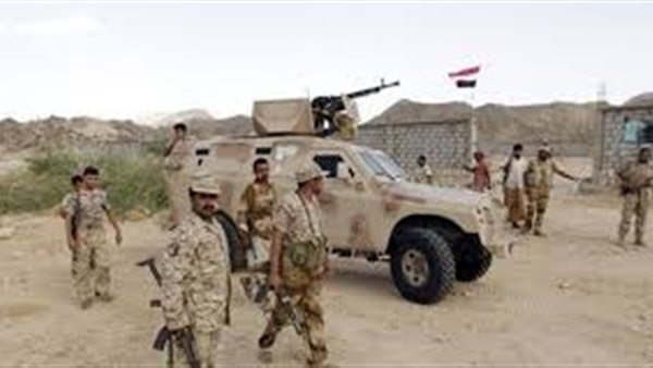 قوات الجيش اليمني تسيطر على مواقع جبلية فى صرواح قوات الجيش اليمني تسيطر على مواقع جبلية فى صرواح