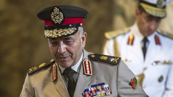 رئيس الأركان يستقبل قائد الجيش الصومالى رئيس الأركان يستقبل قائد الجيش الصومالى
