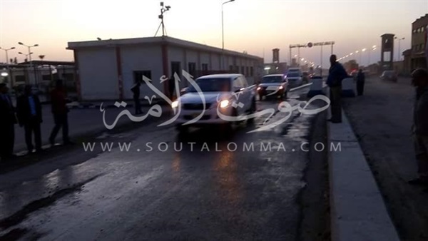 بالصور.. مرور موكب رئيس الوزراء بمنفذ الجميل ببورسعيد بالصور.. مرور موكب رئيس الوزراء بمنفذ الجميل ببورسعيد
