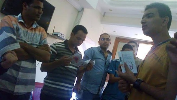 «حماة الوطن» ينظم ندوة للتوعية بأخطار الإيدز ووسائل مكافحته بالمنيا «حماة الوطن» ينظم ندوة للتوعية بأخطار الإيدز ووسائل مكافحته بالمنيا
