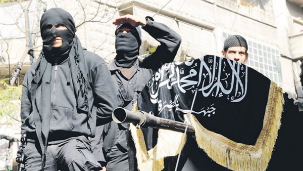 عشرة مقاتلين من تنظيم داعش بأفغانستان يسلمون أسلحتهم عشرة مقاتلين من تنظيم داعش بأفغانستان يسلمون أسلحتهم