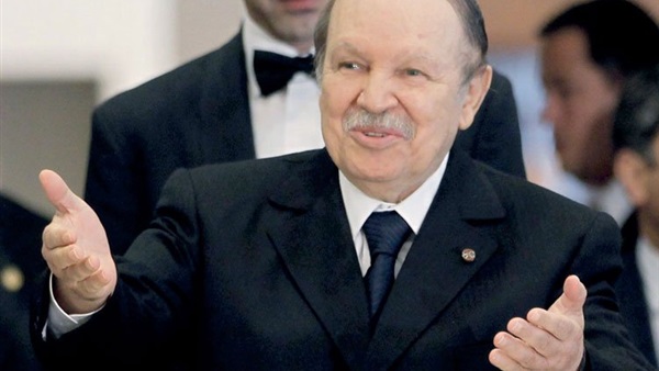 رئيس وزراء الجزائر يستقبل وزير الخارجية العراقي رئيس وزراء الجزائر يستقبل وزير الخارجية العراقي
