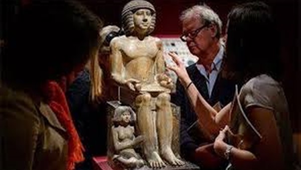 بريطانيا تمد مهلة تصدير تمثال "سخم كا" الفرعوني إلى 29 مارس 2016  