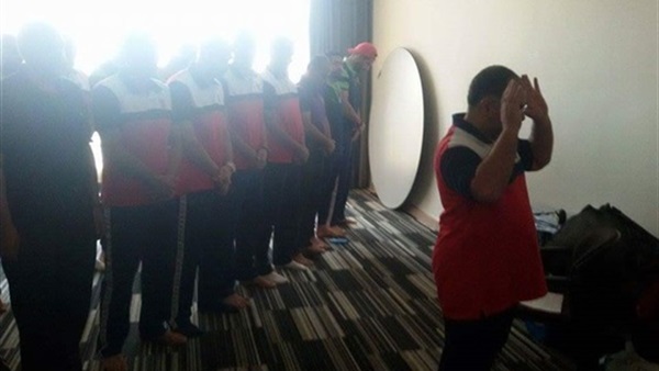 الأهلى يؤدى صلاة الجمعة فى جنوب أفريقيا  