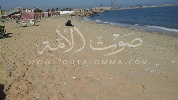 «عفيفي» يضع خطة لتطوير شاطئ بورفؤاد قبل أعياد الربيع «عفيفي» يضع خطة لتطوير شاطئ بورفؤاد قبل أعياد الربيع