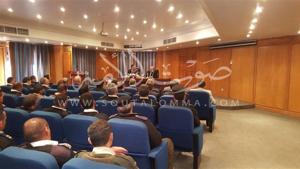 بالصور.. «شرطة السياحة» تعقد اجتماع موسع للضباط والأفراد بالصور.. «شرطة السياحة» تعقد اجتماع موسع للضباط والأفراد