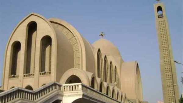 تشديدات أمنية بمحيط الكاتدرائية المرقسية بالأزبكية تشديدات أمنية بمحيط الكاتدرائية المرقسية بالأزبكية