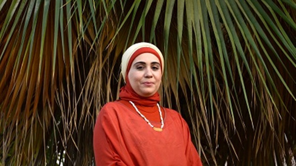 نادية عمارة: «في ناس بتظلم العفاريت» نادية عمارة: «في ناس بتظلم العفاريت»