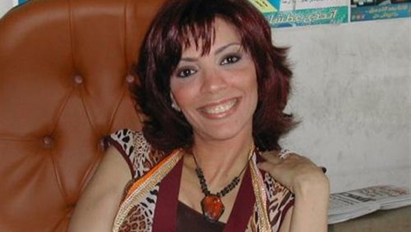 مذيعة «ماسبيرو» تهاجم رئيس «الفضائية المصرية» على الهواء مذيعة «ماسبيرو» تهاجم رئيس «الفضائية المصرية» على الهواء