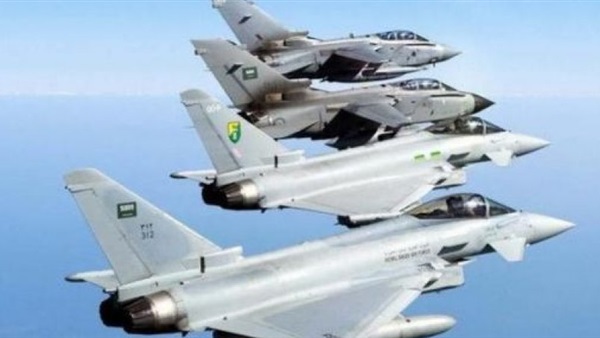 التحالف يشن 10 غارات للتصدى لهجوم «داعش» التحالف يشن 10 غارات للتصدى لهجوم «داعش»