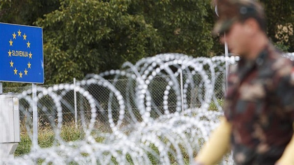 وزير دفاع النمسا يوجه انتقادات إلى سياسة تأمين الحدود الخارجية للاتحاد الأوروبي