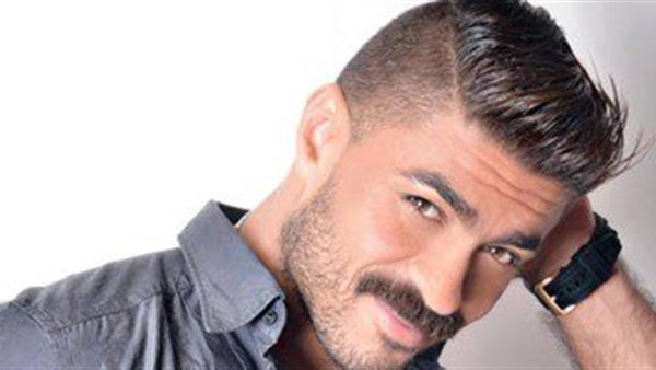 خالد سليم يحيي ذكرى «العندليب» بأوبرا جامعة مصر خالد سليم يحيي ذكرى «العندليب» بأوبرا جامعة مصر