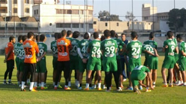 المصري يؤدي مرانه الأساسي إستعداداً لمباراة إنبي في الدوري