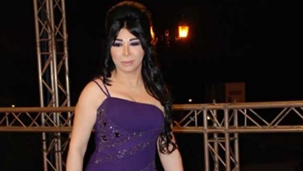 15 صورة منحت «غادة إبراهيم» لقب «الفنانة المثيرة» 15 صورة منحت «غادة إبراهيم» لقب «الفنانة المثيرة»