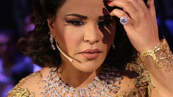 اعتزال «شيرين» يسبب صدمة لـ«أحلام» اعتزال «شيرين» يسبب صدمة لـ«أحلام»