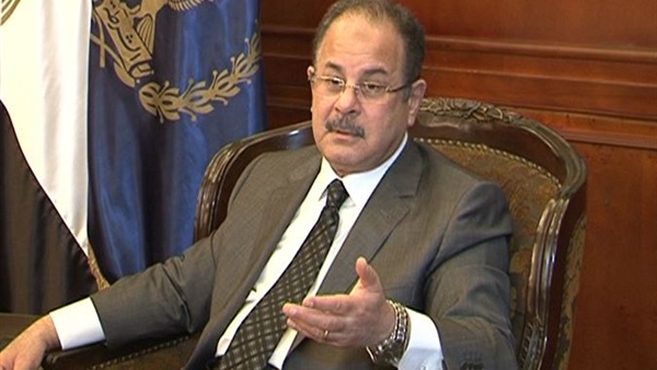 وزير الداخلية يلتقي رئيس البرلمان العربي وزير الداخلية يلتقي رئيس البرلمان العربي