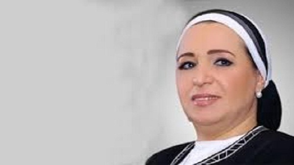 إجراءات أمنية مشددة لتأمين زوجة «السيسي» في أسوان إجراءات أمنية مشددة لتأمين زوجة «السيسي» في أسوان