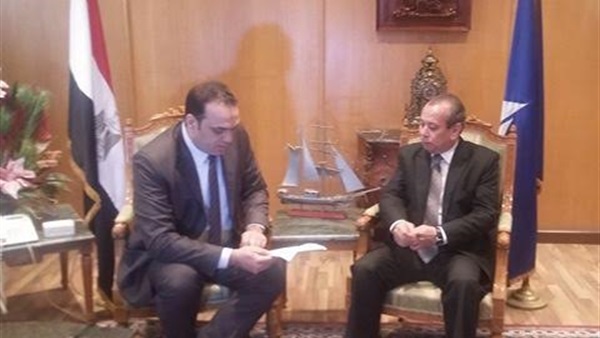 محافظ دمياط: سنصل فى صناعة الاثاث الى العالمية محافظ دمياط: سنصل فى صناعة الاثاث الى العالمية