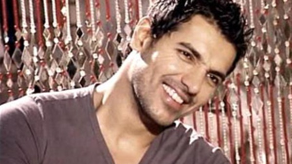 جون ابراهام يغادر أبو ظبى من اجل «Rocky Handsome» جون ابراهام يغادر أبو ظبى من اجل «Rocky Handsome»