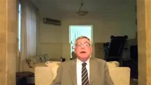 بالفيديو.. السفير الإسرائيلي يستفز المصريين: التقيت صحفيين وليس عكاشة فقط