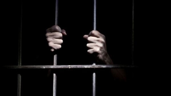 ضبط هاتف بحوزتة سجين بالمنيا به فيديوهات إجرامية ضبط هاتف بحوزتة سجين بالمنيا به فيديوهات إجرامية