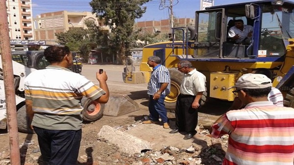 بالصور..رئيس مدينة بيلا يُجري جولة تفقدية في ثالث أيام العيد بالصور..رئيس مدينة بيلا يُجري جولة تفقدية في ثالث أيام العيد