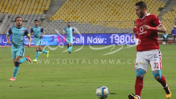 بالفيديو.. الأهلي يعود لنغمة الإنتصارات بثنائية في مرمى بتروجت بالفيديو.. الأهلي يعود لنغمة الإنتصارات بثنائية في مرمى بتروجت