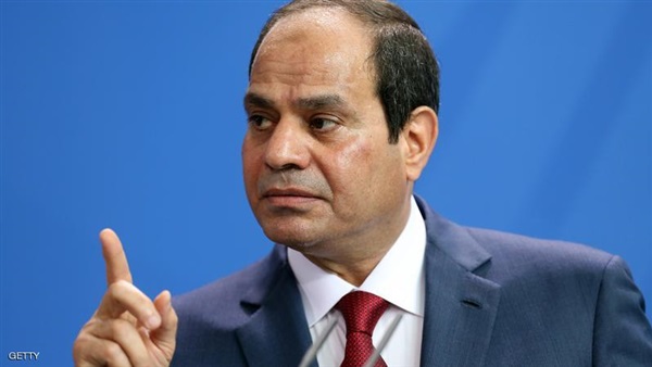 السيسي: مصر تسعي بخطوات ثابتة لتنويع اقتصادها وتطوير قدراتها