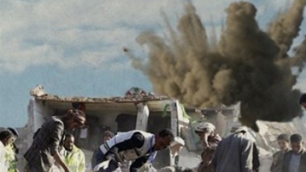 مقتل 13 جنديا يمنيا وإماراتيا في هجوم صارخي للحوثيين مقتل 13 جنديا يمنيا وإماراتيا في هجوم صارخي للحوثيين