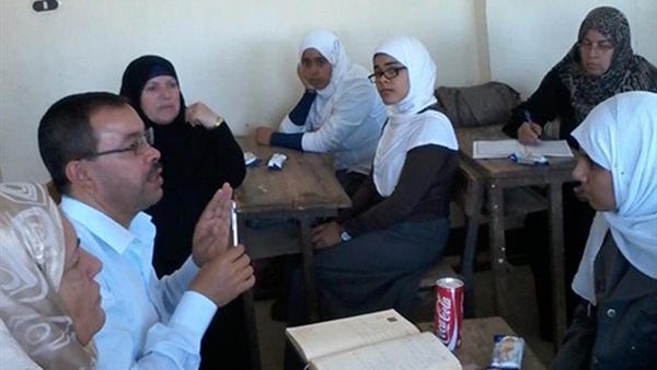 قافلة لنبذ الفكر المتطرف وترسيخ قيم المواطنة في مدارس رفح