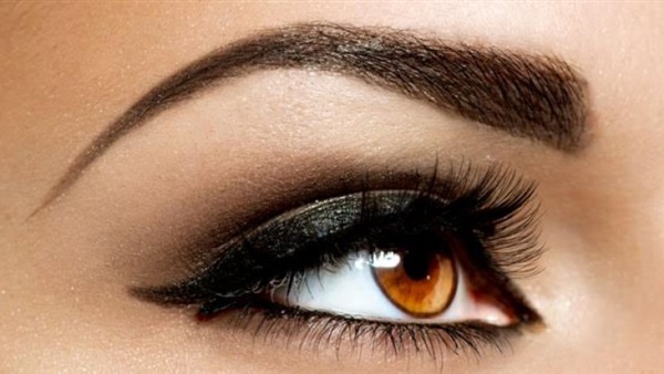 4 خطوات للظهور بحواجب مثالية 