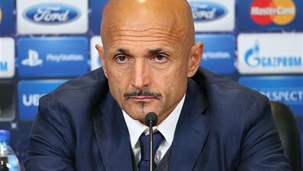مدرب روما بعد عرض فيديو لصلاح: "سأحكي لأمي" مدرب روما بعد عرض فيديو لصلاح: "سأحكي لأمي"