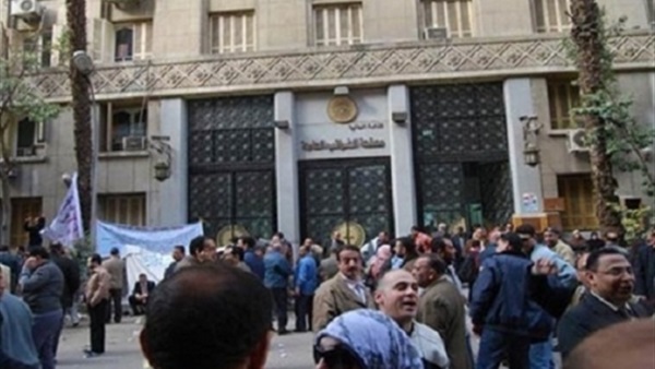 قيادات بالضرائب تتراجع عن المشاركة في مليونية رفض «الخدمة المدنية» قيادات بالضرائب تتراجع عن المشاركة في مليونية رفض «الخدمة المدنية»