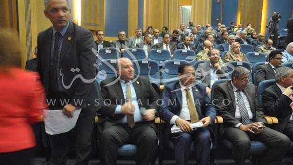 بالصور..«الجيوشي» : النقل البحري أهم ركيزة في الاقتصاد المصري بالصور..«الجيوشي» : النقل البحري أهم ركيزة في الاقتصاد المصري