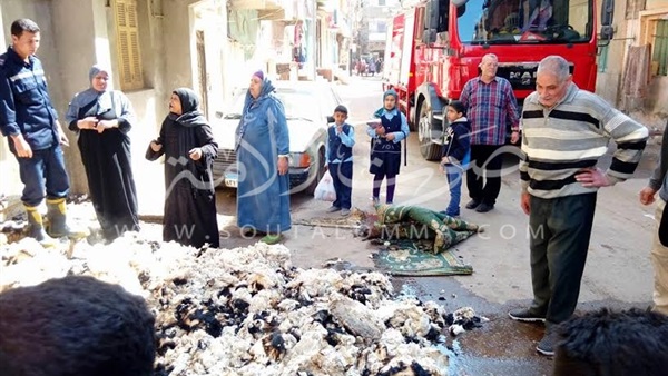 بالصور.. السيطرة على حريق في محل تنجيد بالدقهلية بالصور.. السيطرة على حريق في محل تنجيد بالدقهلية