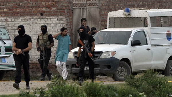 مصرع 4 من عناصر تنظيم القاعدة الإرهابي في مدينة كراتشي الباكستانية