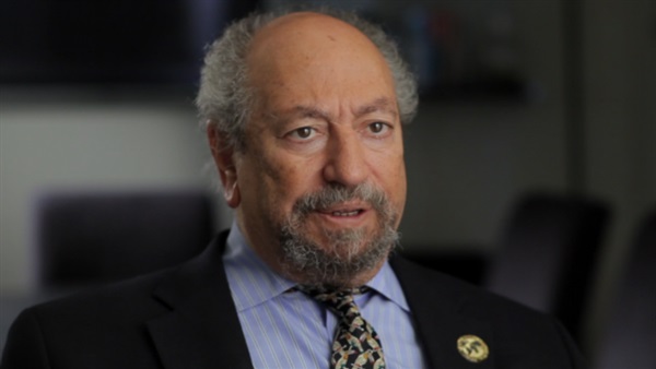 سعد الدين إبراهيم: شباب الإخوان ضد المصلحة مع الدولة سعد الدين إبراهيم: شباب الإخوان ضد المصلحة مع الدولة
