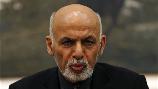 الرئيس الأفغاني يدعو «طالبان» إلى الاختيار بين الحرب والسلام