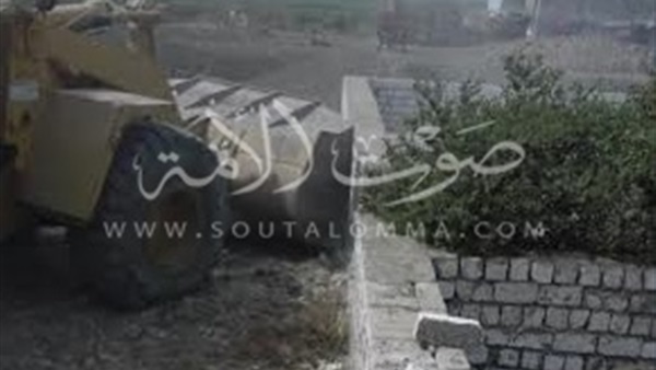 إزالة حالات تعدي علي الاراضي الزراعية بالفيوم إزالة حالات تعدي علي الاراضي الزراعية بالفيوم