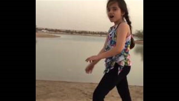 بالفيديو.. إبنة «دومينيك حورانى» تشعل «إنستجرام» بوصلة رقص بالفيديو.. إبنة «دومينيك حورانى» تشعل «إنستجرام» بوصلة رقص