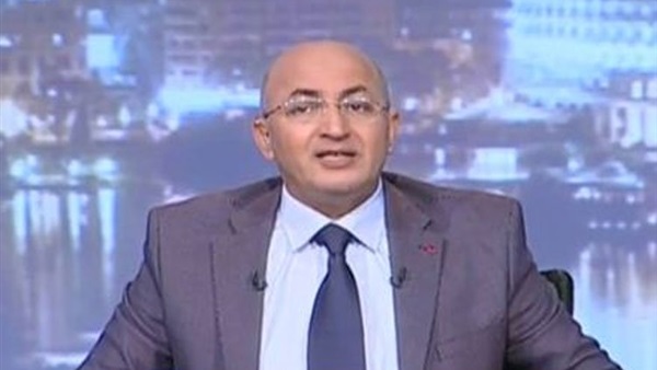 يالفيديو.. سيد علي يهاجم «عبد العال» بسبب نائب «التي شيرت»