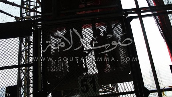 انقطاع الكهرباء يتسبب في وفاة صينية داخل «اسانسير» انقطاع الكهرباء يتسبب في وفاة صينية داخل «اسانسير»