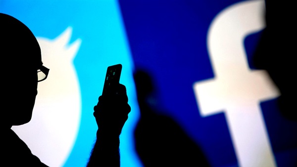 «فيس بوك».. أكبر مقبرة افتراضية في عام 2098 «فيس بوك».. أكبر مقبرة افتراضية في عام 2098