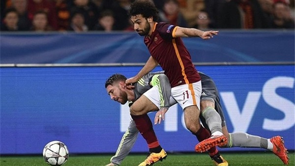 «يويفا» لـ«الجمهور»: «هل صلاح قادر على مساعدة روما أمام مدريد؟» «يويفا» لـ«الجمهور»: «هل صلاح قادر على مساعدة روما أمام مدريد؟»