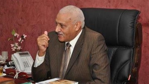 محافظ السويس: «أحقق إنجازات ضخمة كل يوم» محافظ السويس: «أحقق إنجازات ضخمة كل يوم»
