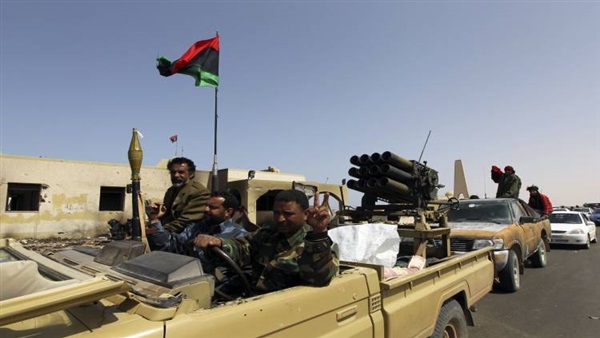 الجيش الليبي يسيطر على مبنى إدارة شركة الأسمنت  ببنغازي