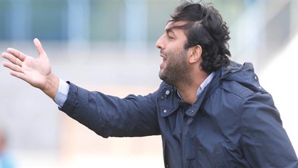 ميدو: رئيس «الزمالك» ظاهرة في طريقها «للوفاة» إكلينيكياً ميدو: رئيس «الزمالك» ظاهرة في طريقها «للوفاة» إكلينيكياً